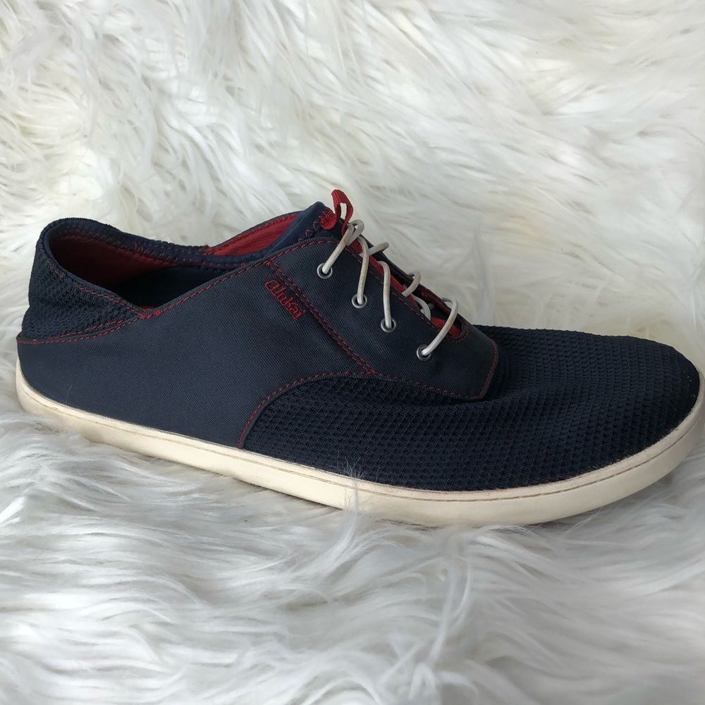 OluKai Men's Sneakers - Navy and Red